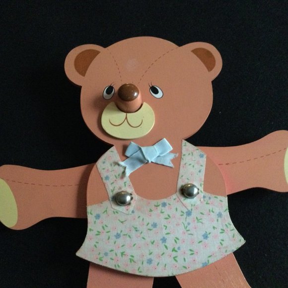 1982 Enesco Teddy bear's picnic kids wall decor wind music box toy movable limbs - Picture 2 of 6